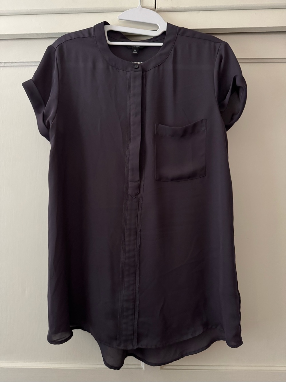 Simply Vera Vera Wang Short Sleeve Blouse in Deep Charcoal Sz M